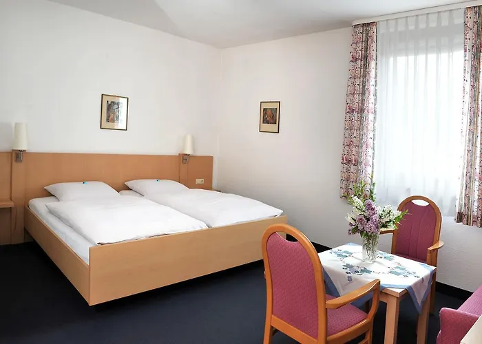 فندق Gruener Baum Pommersfelden